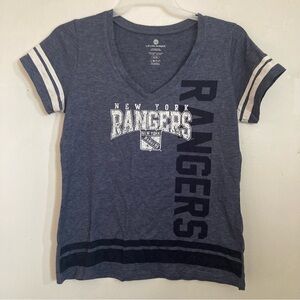 NY Rangers hockey blue V neck t shirt with stripe detail on the sleeve XL